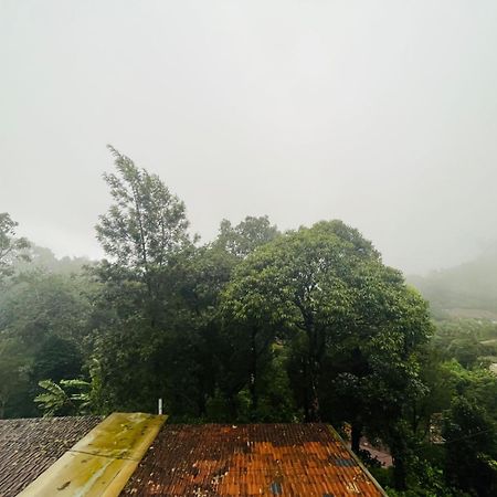 Red Stone Villas Coorg Мадікері Екстер'єр фото