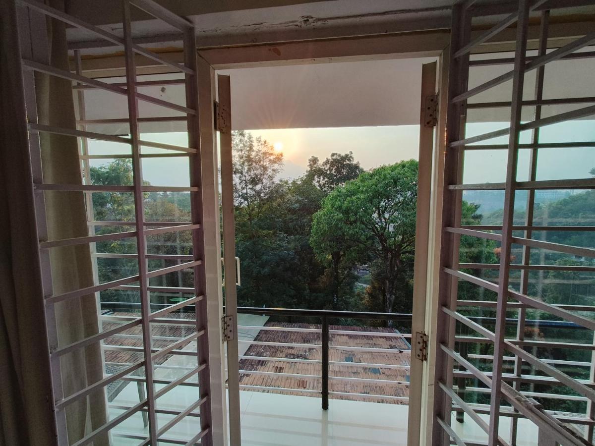Red Stone Villas Coorg Мадікері Екстер'єр фото